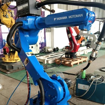 Robot astuto veloce ed accurato AR2010 come portata 2010mm del carico utile 12kg della saldatrice di MIG per la saldatura ad arco
