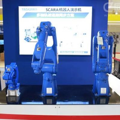 Robot industriale ad alta velocità GP8 dell'Assemblea di motore con il braccio robot del carico utile 8KG come macchina del posto e della scelta
