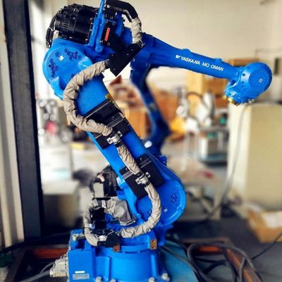Braccio del robot e robot industriale MH50II dell'attrezzatura di maneggio del materiale per la scelta ed il posto