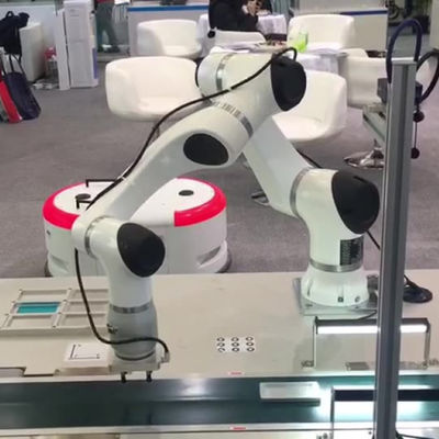 6 scelta del braccio di collaborazione industriale del robot di asse E03 e robot scherzosi di Cobot del posto