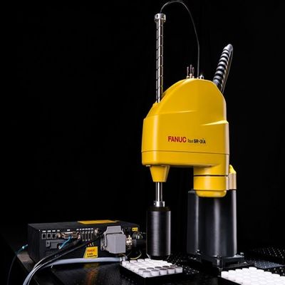 Asse del carico utile 4 del braccio 3kg del robot di CNC del robot Scara SR-3iA per il robot per montaggio