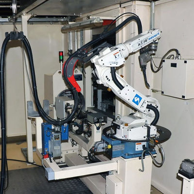 Carico utile automatico di OTC FD-V8 8kg del robot per saldatura dei cannelli per saldare per la saldatura di MIG