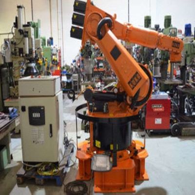 Trattamento del PA del Kr robot 470 del braccio con un manipolatore di 5 assi come robot industriale