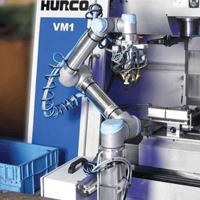 Robot di collaborazione veloce ed accurato UR 16e con il manipolatore del carico utile 16KG come robot di Cobot per imballaggio