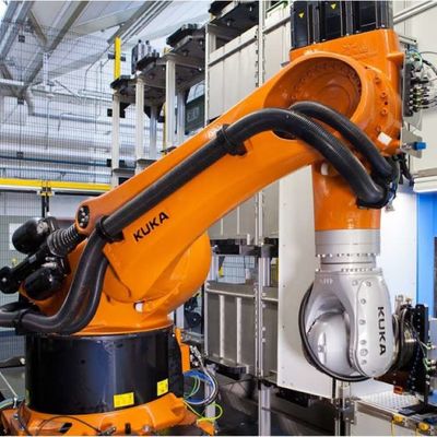 Kr 600 R2830 del robot della saldatura a laser per saldatura a laser come altro apparecchio per saldare