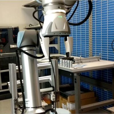 UR Robot UR10e 6 Assi Braccio robotico per la danza e l'automazione Gestire come robot collaborativo