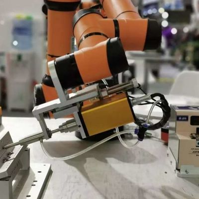 Selezionare e posizionare il robot AUBO I10 Cobot Braccio robotico 6 Asse per la gestione come robot collaborativo