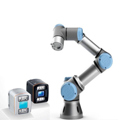 Asse della scelta e del posto 6 del braccio del robot industriale di Cobot UR3 con la scelta della pinza di presa ed il braccio del robot della macchina del posto
