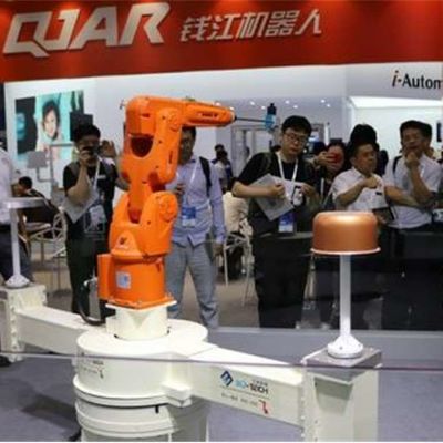 Braccio robot di asse della Cina QJR6S-1 6 del robot per montaggio per l'Assemblea robot