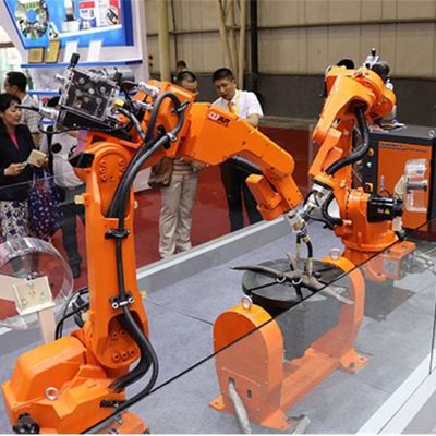 Robot di saldatura Cina QJR6-2000H con braccio di saldatura robotico 6 assi per l'automazione della saldatura Mig