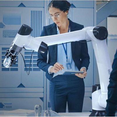 Braccio robotico 6 assi CR5 Cobot Robot 5 kg carico utile per carico e scarico automatizzato come Cobot