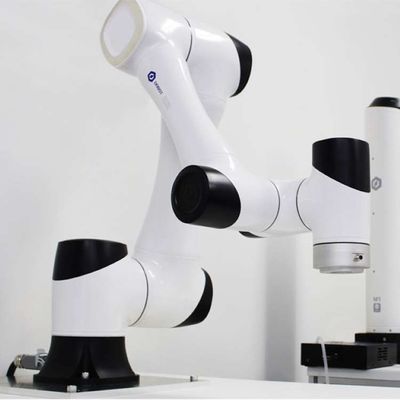 Robot di collaborazione Cina CR10 con il carico utile 10kg del robot di asse del braccio 6 di CNC come Cobot