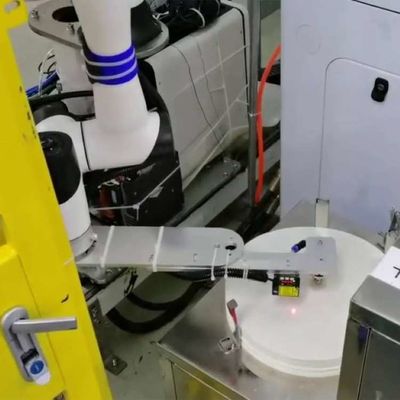 Robot di collaborazione Cina CR10 con il carico utile 10kg del robot di asse del braccio 6 di CNC come Cobot