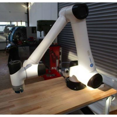 Robot di collaborazione Cina CR10 con il carico utile 10kg del robot di asse del braccio 6 di CNC come Cobot