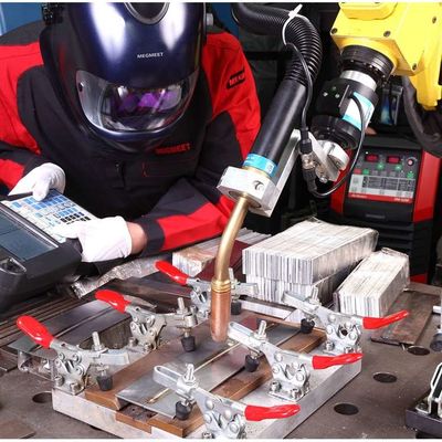 Intelligent Welder CO2 MAG MMA Ehave CM500 con robot di saldatura CNGBS come macchina di saldatura