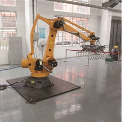 Timbratura dell'asse robot industriale del braccio 4 del robot ER15-1520-PR come robot universale