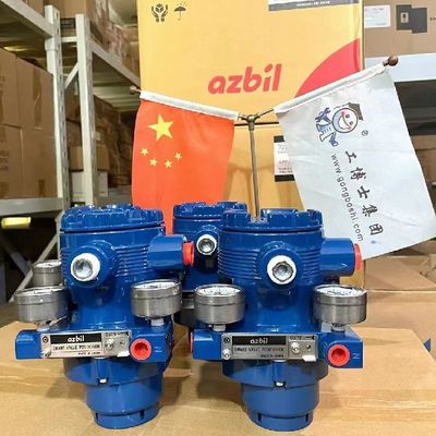Valvola di regolazione con il posizionatore astuto pneumatico Avp100 della valvola di Azbil e dell'azionatore